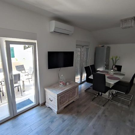 Apartmani Vuckovic Vodice Dış mekan fotoğraf