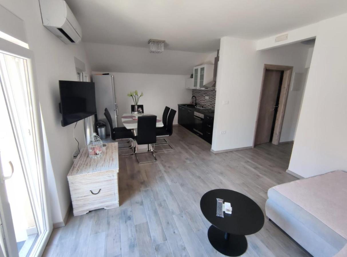 Apartmani Vuckovic Vodice Dış mekan fotoğraf